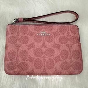 Coach Corner Zip Wristlet In Signature Canvas CAQ75 Silver/Dusty Pink NWT